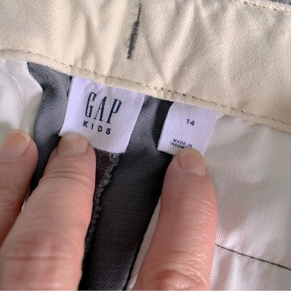 Youth Khaki Pants.  Elastic Adjustable on the Inside.  Worn Once for Photo - Picture 2 of 4